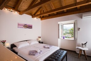 ハウス (Two-Bedroom House with Terrace) | 2 室のベッドルーム、アイロン / アイロン台、ベッドシーツ