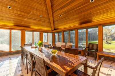 Private Indoor Pool - Hot Tub - 2 Fishing Ponds - 33 Acres