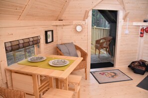 Living area - Cairngorm Bothies (Aboyne)