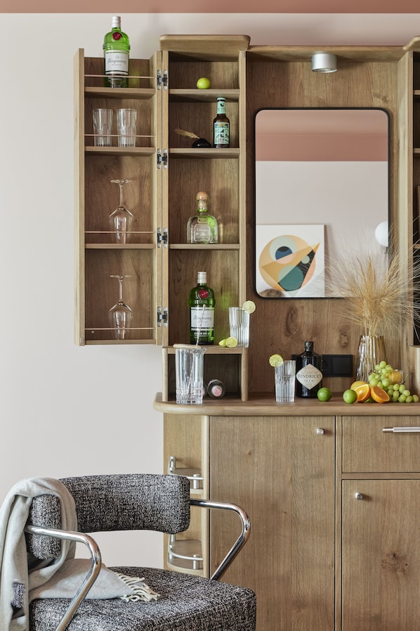 Ludwig Suite | Private kitchen | Fridge, microwave, stovetop, dishwasher - Schwan Locke (Munich)