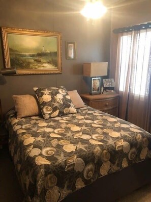 3 bedrooms, iron/ironing board, WiFi, bed sheets - Island Dunes Condo's-#104-One Block from Beach. (Port Aransas)