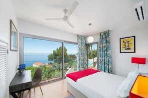 2 chambres, fer et planche à repasser, Wi-Fi, literie fournie