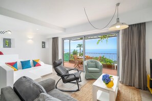 Smart-tv och en stereo