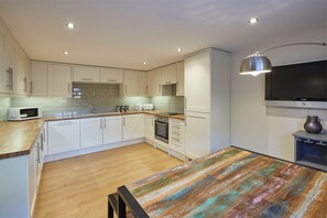 House | Private kitchen