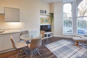Apartment | Dining room