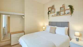 Apartment | 2 bedrooms, premium bedding, individually decorated