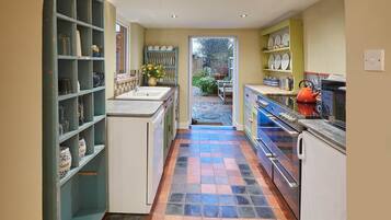 House | Private kitchen