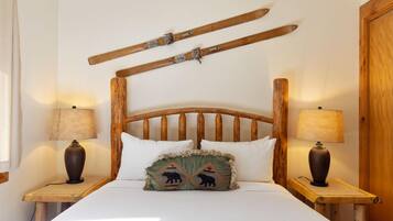 4 soverom, skrivebord, strykejern/-brett og wi-fi