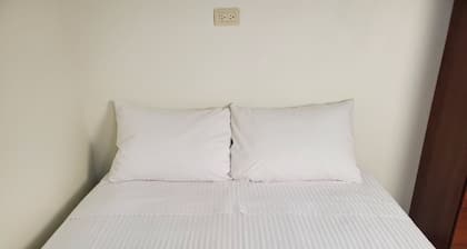 Quiet & comfortable Room 10min from the US consulate