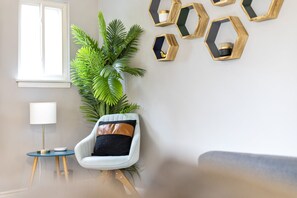 Interior - Gorgeous Four Bedroom Secluded Getaway (Brighton)