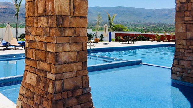 Outdoor pool - Aparthotel San Miguel de Allende (San Miguel de Allende)