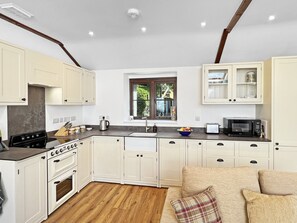 Microwave, oven, dishwasher