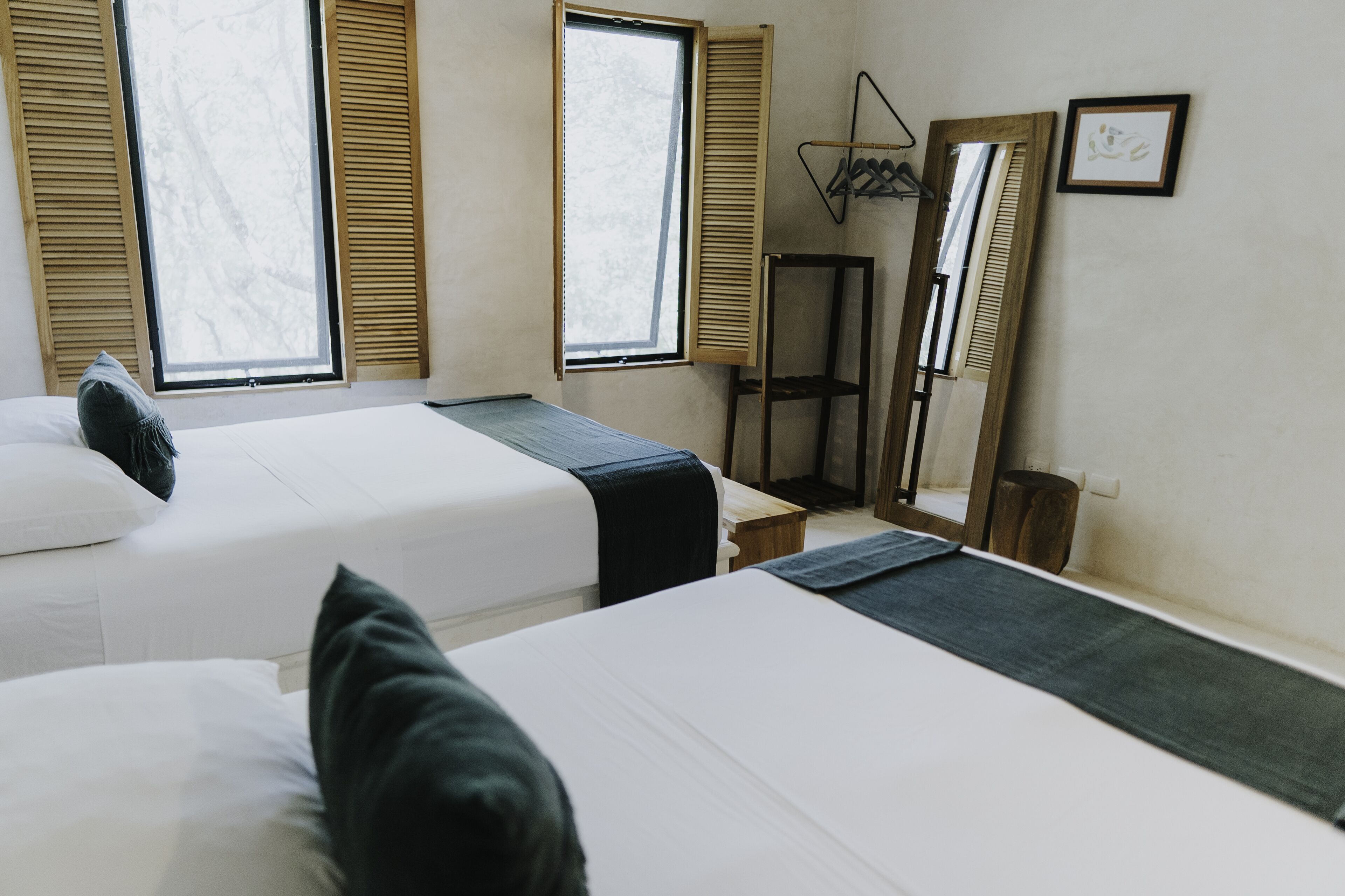 deluxe room | 1 bedroom, in-room safe, free wifi, bed sheets