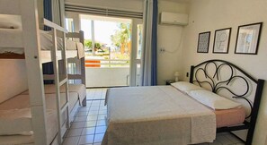 2 Schlafzimmer, Schreibtisch, kostenloses WLAN, Bettwäsche