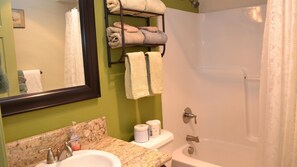 Apartment, Multiple Beds (320 Necanicum #10) | Bathroom | Shampoo, toilet paper