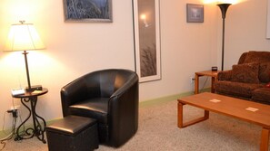 Apartment, Multiple Beds (320 Necanicum #10) | Living room | Fireplace - 320 Necanicum #10 (Seaside)