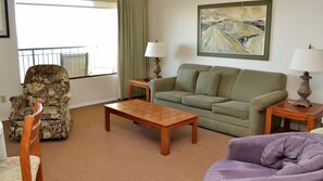 Apartment, Multiple Beds (ssbc #404) | Living room | Fireplace - Ssbc #404 (Seaside)