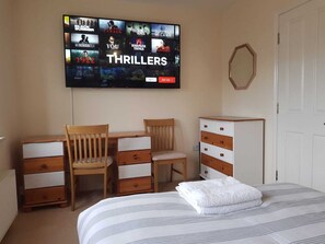 4 bedrooms, WiFi