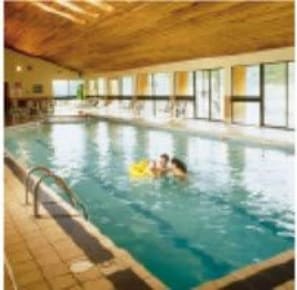 Piscina coperta, piscina all'aperto