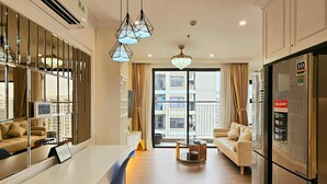 บิสซิเนสอพาร์ทเมนท์, 2 ห้องนอน | บริเวณนั่งเล่น