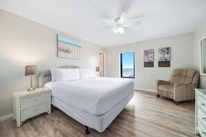 3 chambres, fer et planche à repasser, Wi-Fi gratuit, draps fournis