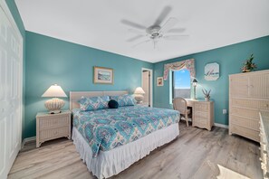 3 bedrooms, desk, iron/ironing board, free WiFi