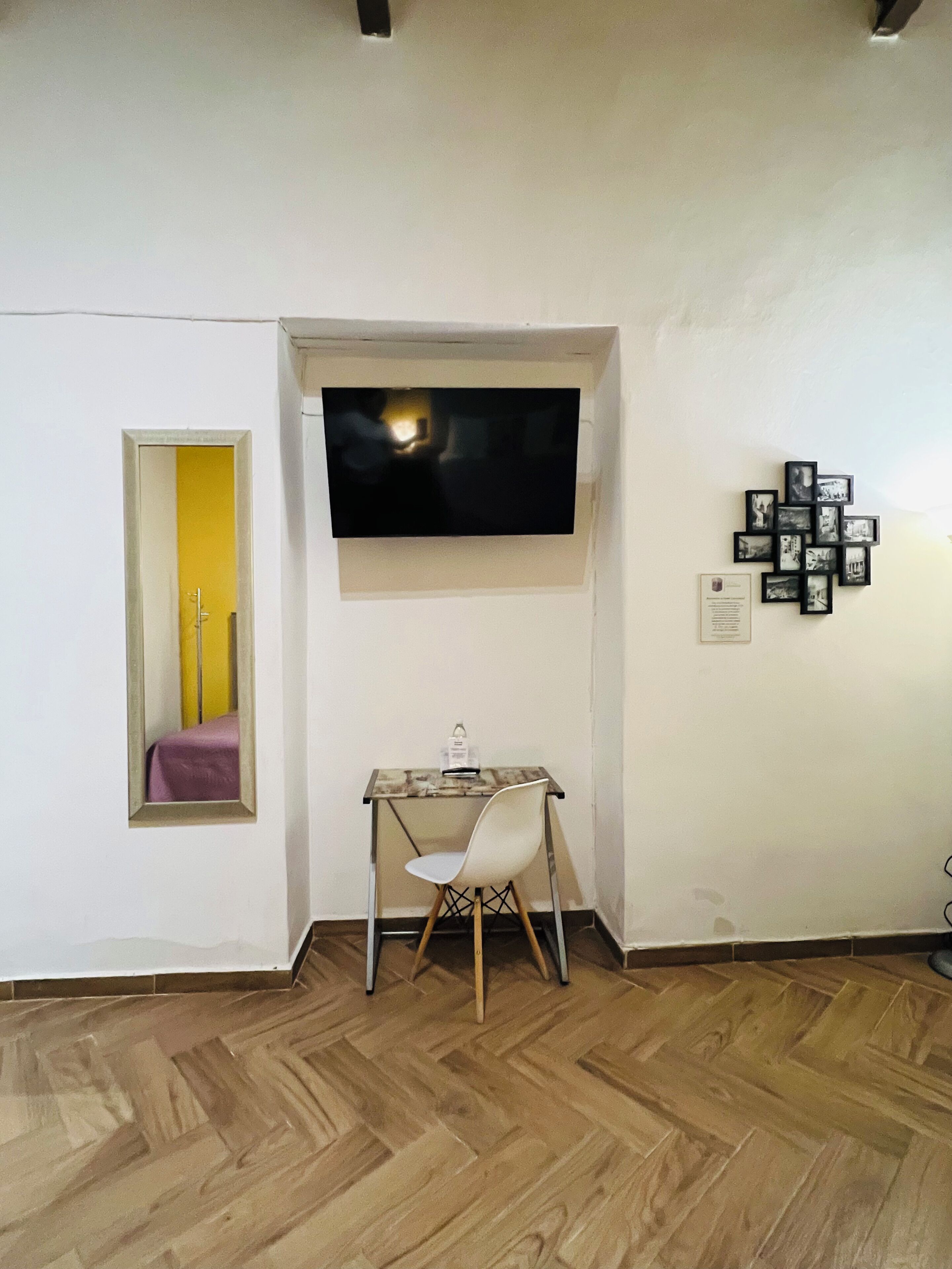 Photo - Hotel Universidad