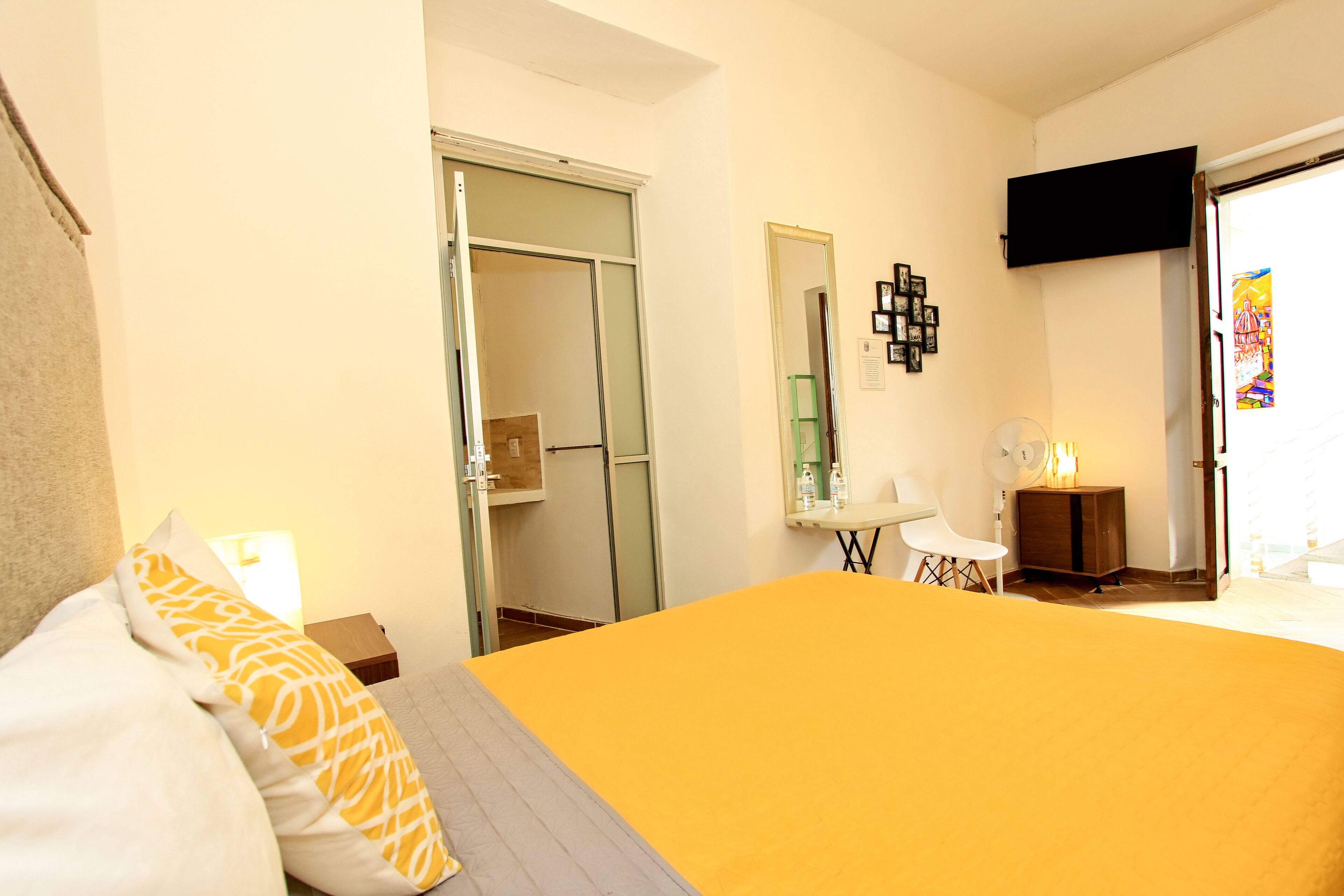 Photo - Hotel Universidad