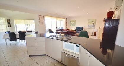 Sandpiper 8 - Close to Town and Beach
