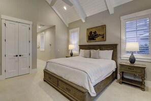 4 chambres, fer et planche à repasser, accès à Internet, literie fournie