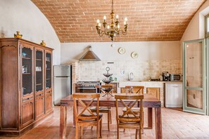 Family Villa, 4 Bedrooms, Mountainside (Villa Giunone With Pool Close to) | Private kitchen | Fridge, microwave, oven, stovetop