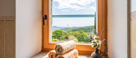 Villa Familiale, 2 chambres, cheminée, côté montagne (Rustic Villa Lavanda - Pool & Garden) | Intérieur