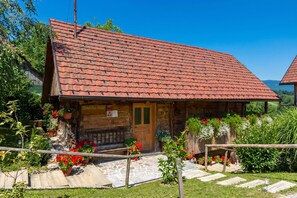 Exterior - Homestead Bahor With Whirlpool (Crnomelj)