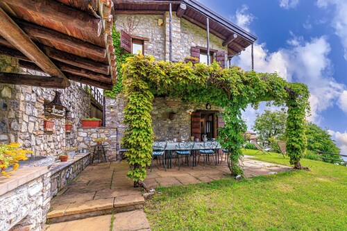Villa Formaga Stunning View&garden and