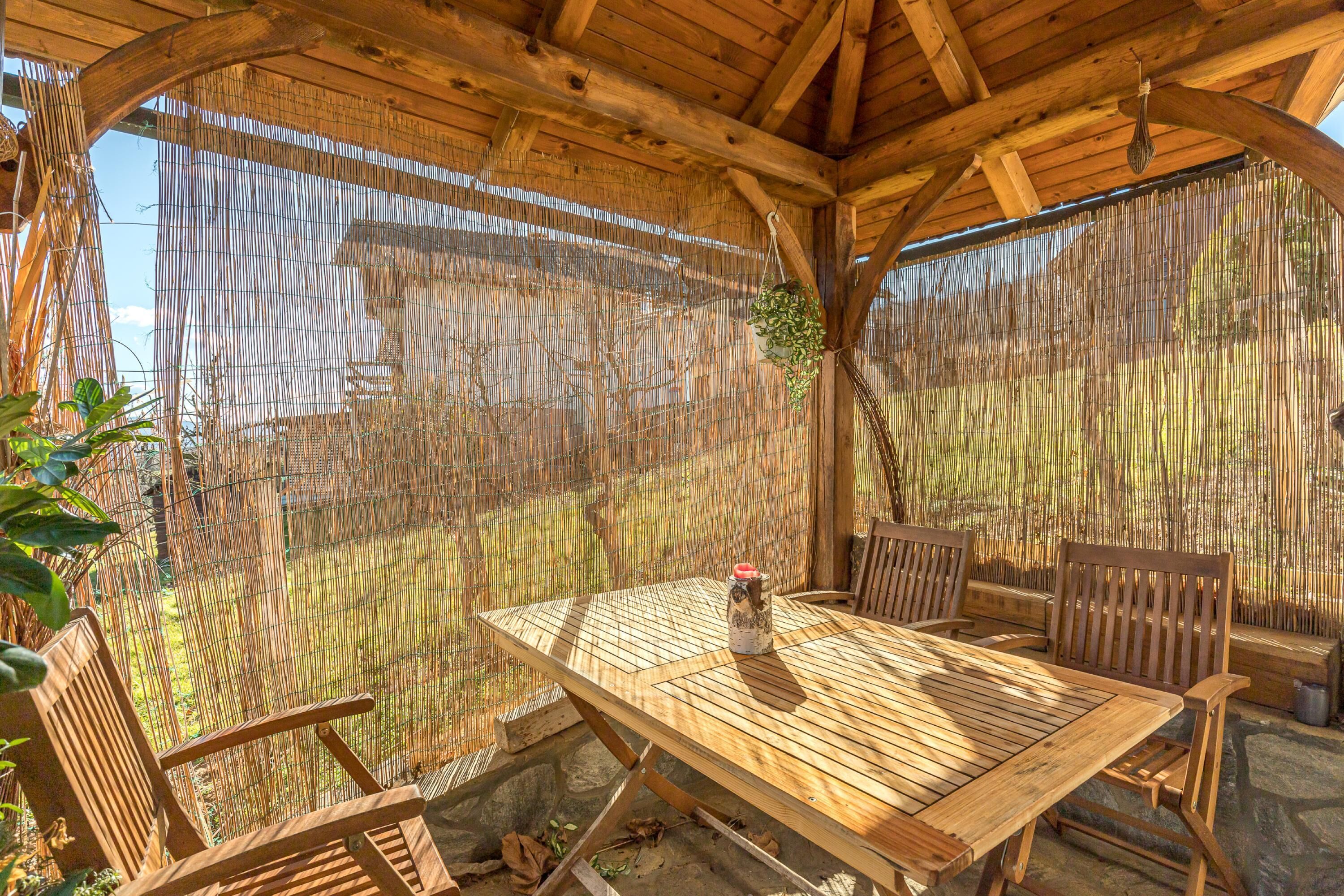 Family House, Multiple Bedrooms, Mountainside (Vineyard Cottage Bahor) | Outdoor dining