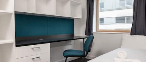 Desk, laptop workspace, free WiFi