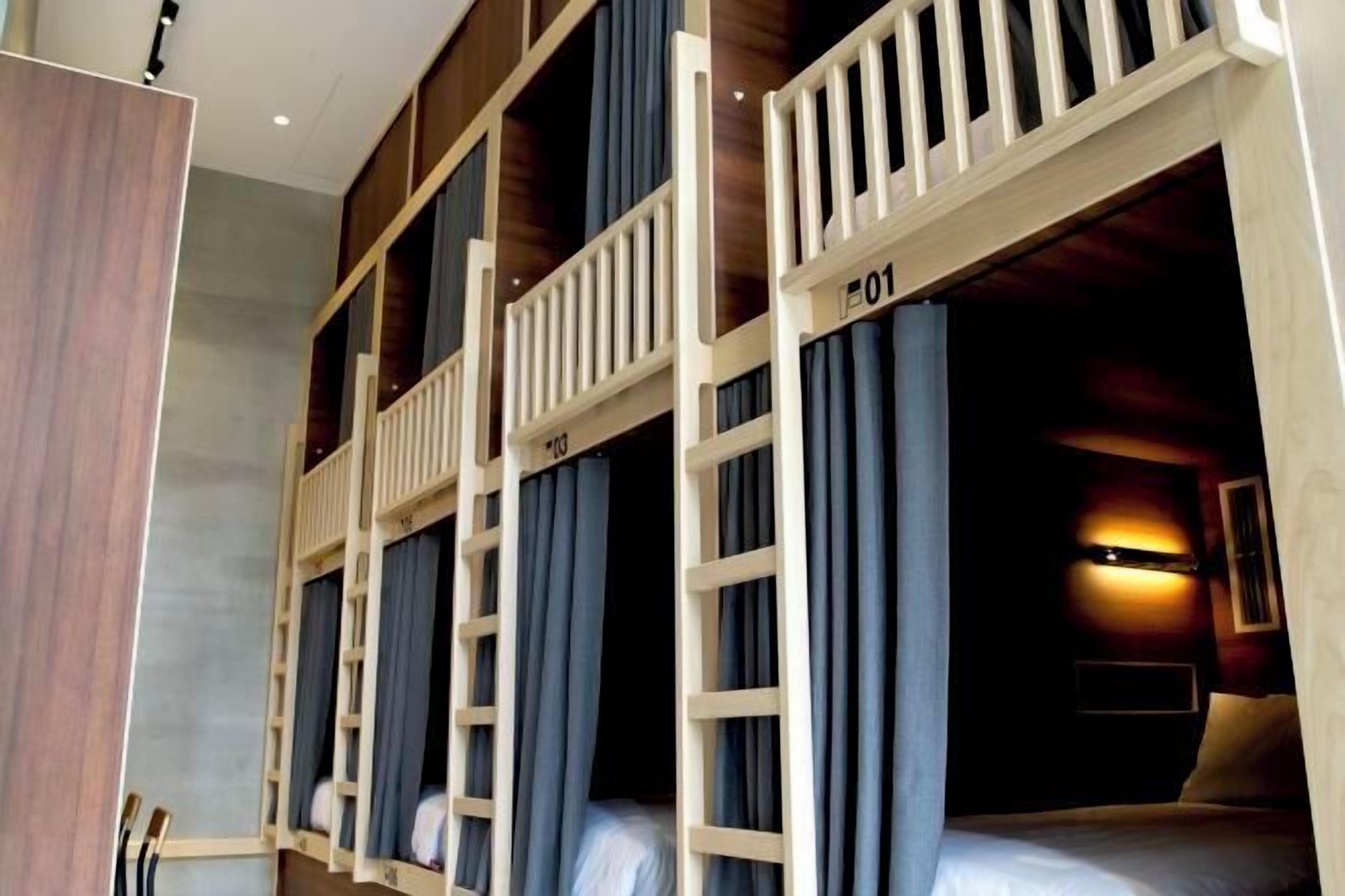 Premium bedding, down comforters, free WiFi, bed sheets