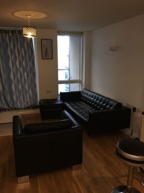 Apartment | Living room - 1 Bed Apt Near Canary Wharf London City Centre (London)