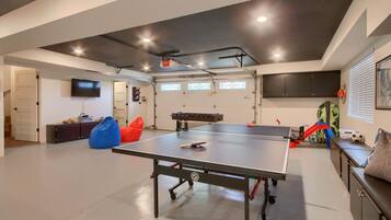 Spielezimmer