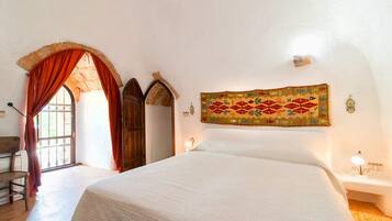 10 chambres, fer et planche Ă repasser, lit parapluie, Wi-Fi gratuit