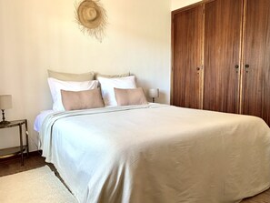 5 habitaciones, wifi y ropa de cama 