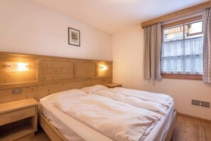 3 Schlafzimmer, kostenloses WLAN, Bettwäsche
