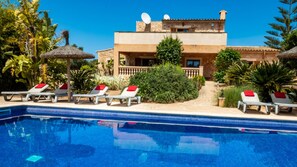 Outdoor pool - Country house with pool and beautiful views (Cas Concos)