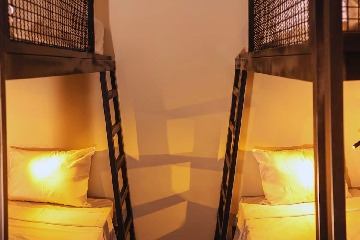 Design Quadruple Room