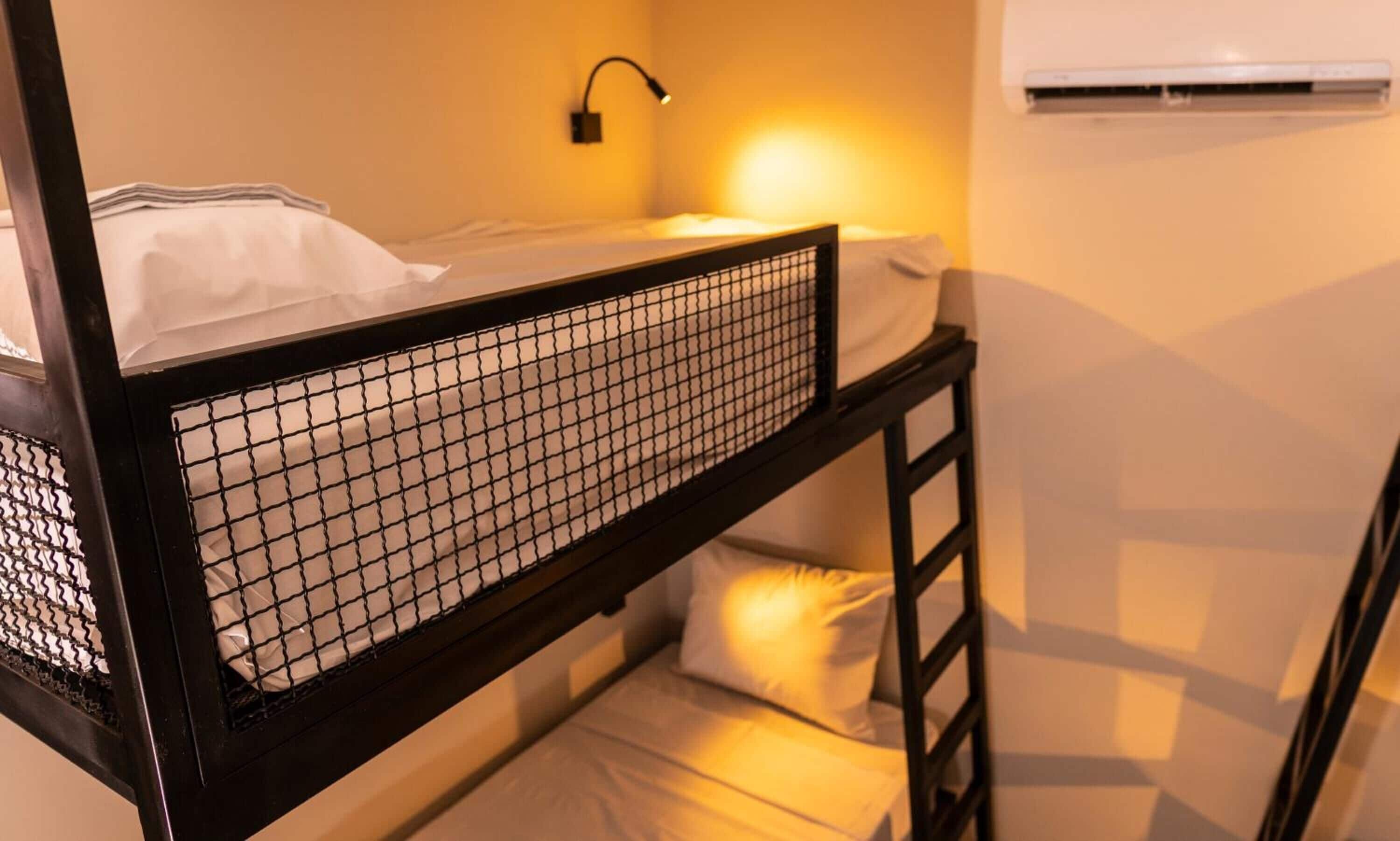 standard quadruple room | 1 bedroom, free wifi, bed sheets