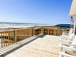 Property grounds - ~~~Pura Vida~ Beach Front Coastal Cottage~~FREE EV Charger~~Dog Friendly~~~ (Saint George Island)