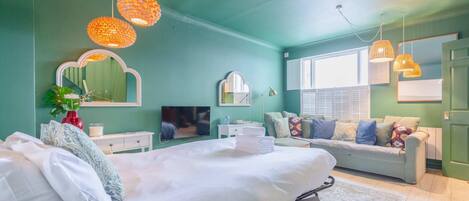 Apartamento (3 Bedrooms) | 3 dormitorios y espacio para trabajar con un portátil