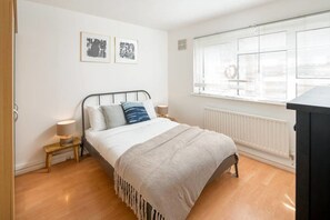 3 soverom, strykejern/-brett, wi-fi (inkludert) og sengetøy