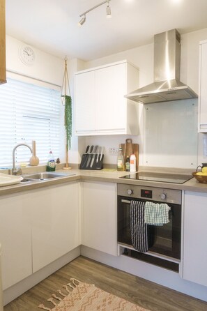 Apartment, Private Bathroom | Shared kitchen