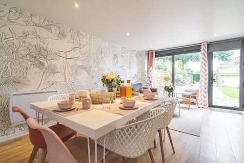 Maison rénovée avec jardin à 5 min de Disney